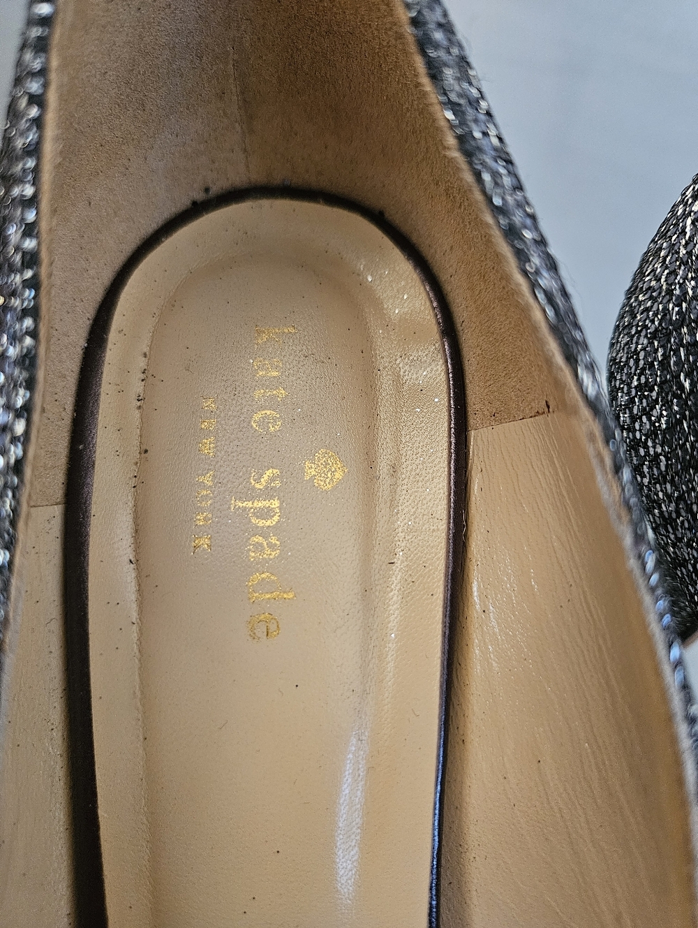 Kate Spade Silver Sparkle Glitter Peep Toe Heels Size 9 - Picture 4 of 9